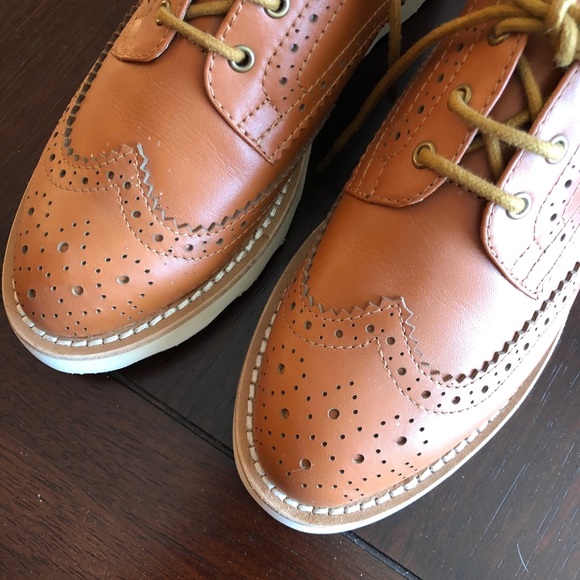 Tan Lace-Up Brogues/ Oxfords. Man tailored - Picture 3 of 5